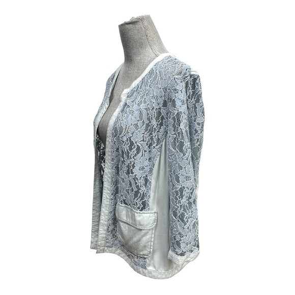 Chicos Blazer Womens 3 US XL Blue Chambray Lace Cut Out Open Front
3/4 Sleeve - Picture 4 of 10